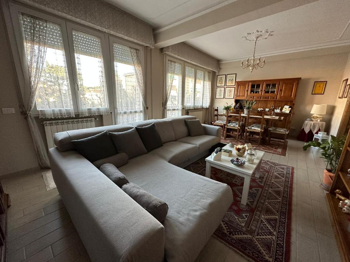 ルッカCasa Alessiaアパートメント エクステリア 写真