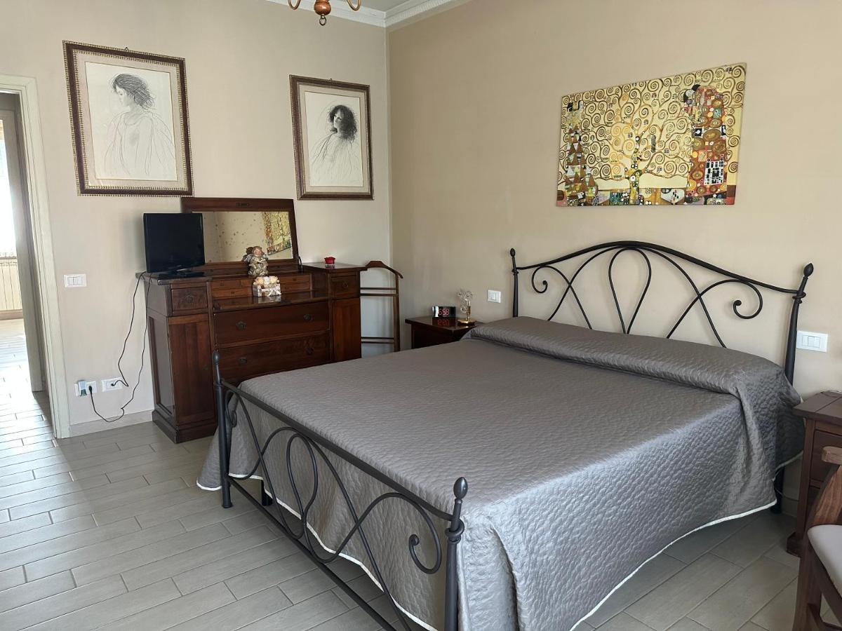 ルッカCasa Alessiaアパートメント エクステリア 写真