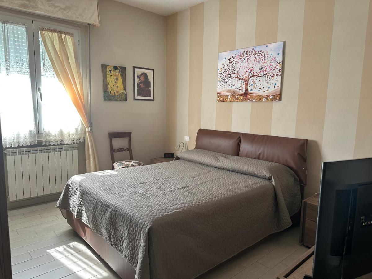 ルッカCasa Alessiaアパートメント エクステリア 写真